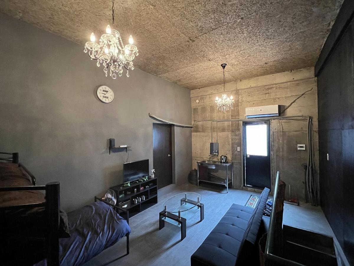 Apple-Garage Hotel Mitojo Kültér fotó
